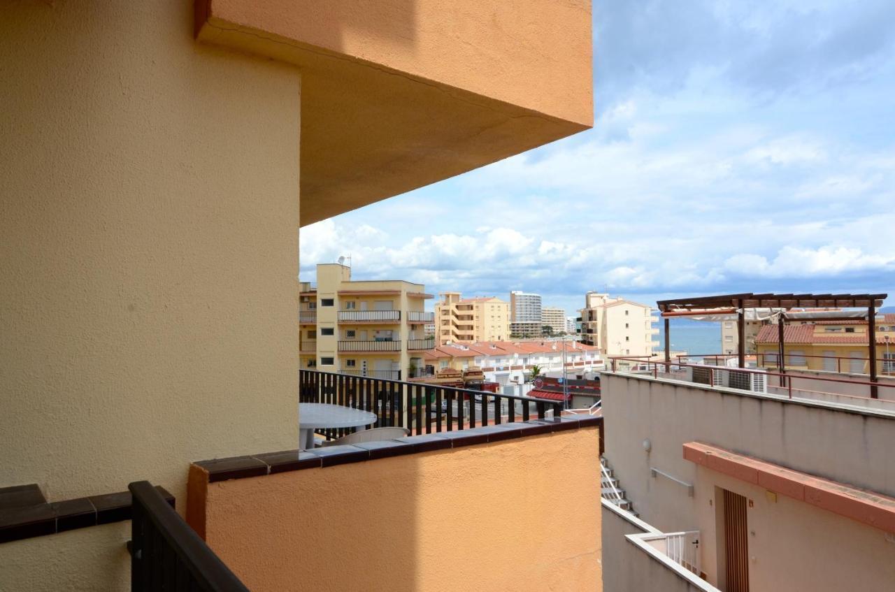 Mar Blau L'Escala Apartment ภายนอก รูปภาพ